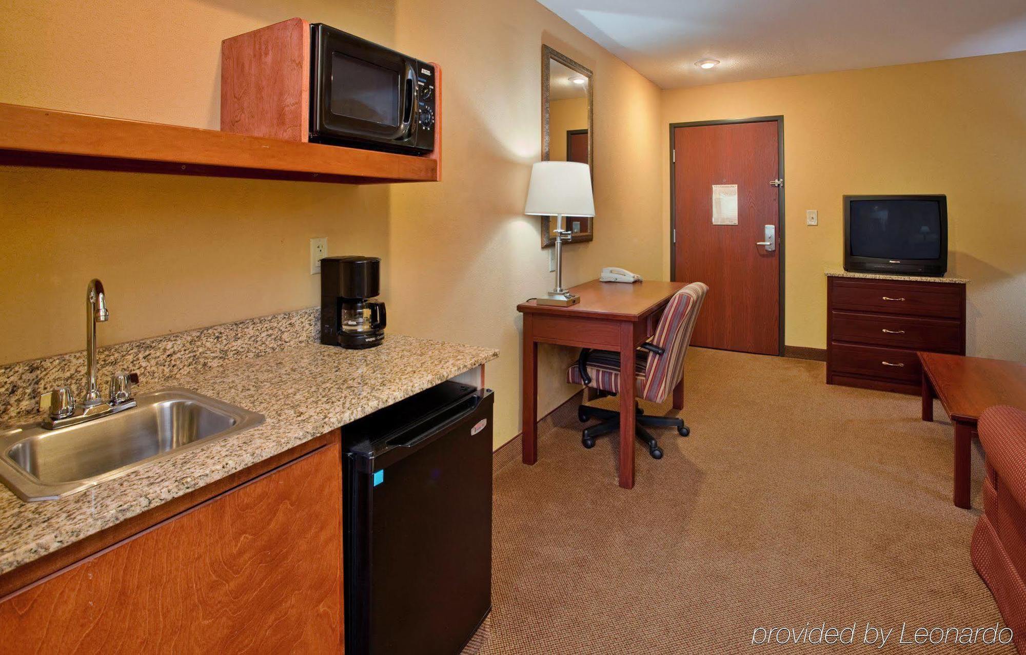 Holiday Inn Express Hotel & Suites Maryville By Ihg Pokoj fotografie